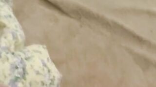 Hustler rams his long ebony penis inside young white bitch into her room