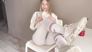 Insolent GF threw her legs on the table and was screwed for it
