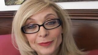 Milf NINA loves giving blowjobs!!!!