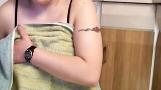 Boob hoe touched her cunt while looking at porn photos, boned her