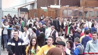 Pornocasting auf dem Oktoberfest mit Franzi - Outdoors blasen mit Spermawalk - Aische Pervers