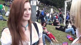 Pornocasting auf dem Oktoberfest mit Franzi - Outdoors blasen mit Spermawalk - Aische Pervers