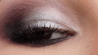 Have a close up look into Chyanne's great twat