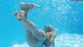 Public swimming pool erotics with nude Zazie