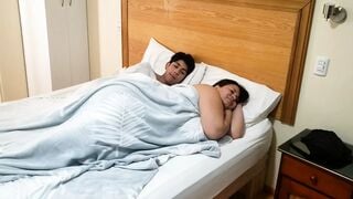 Stepmom visit stepson bed and ride cowgirl hoe bbw