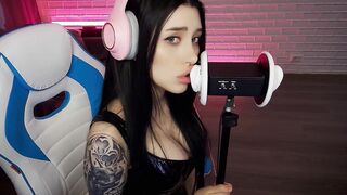 ASMR INCREDIBLE BEAUTY EAR LICKING. HONEY HAZE