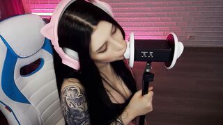 ASMR INCREDIBLE BEAUTY EAR LICKING. HONEY HAZE