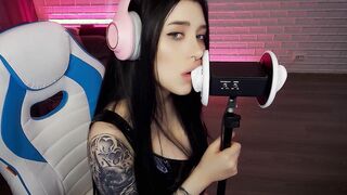 ASMR INCREDIBLE BEAUTY EAR LICKING. HONEY HAZE