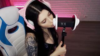 ASMR INCREDIBLE BEAUTY EAR LICKING. HONEY HAZE
