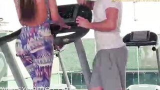 Hot blonde teen with round ass fucks in doggy style a guy she met at the gym