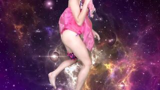 18 Amateur Cosplay As Scathach Has Cunt Leaking Into Wild Masturbation