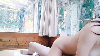 Freaky oriental chick ride a Long Penis-monmontw