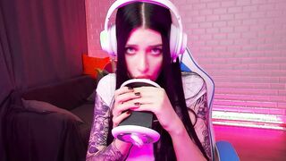 ASMR AMAZING 18 YEAR OLD LICK YOU. HONEY HAZE