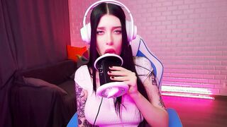 ASMR AMAZING 18 YEAR OLD LICK YOU. HONEY HAZE