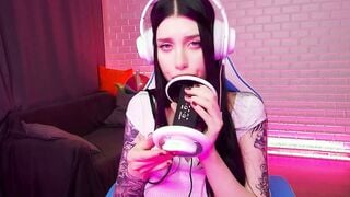 ASMR AMAZING 18 YEAR OLD LICK YOU. HONEY HAZE