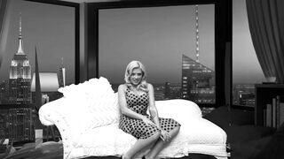 Hottie Long Jugs milf Masturbates On Webcam While Husband At Work