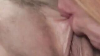 2 bitches share huge penis