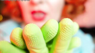 Solo babe masturbation - milf into household GLOVES bdsm movie