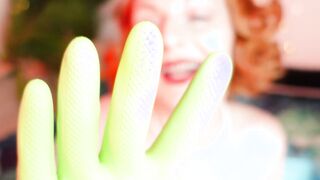 Solo babe masturbation - milf into household GLOVES bdsm movie