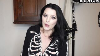 DOEGIRLS - (Alissa Noir) - Dark Hair German Cutie Squirts Inside The Bathtub Like A Fountain