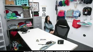 Shoplyfter - Bombshell shoplifting 19 yo (Vanessa Sky) has to deep throat the security's long penis