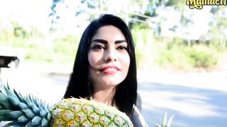 CARNE DEL MERCADO - #Devora Robles - Bombshell Colombiana Has Her First Real Hard Experience