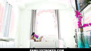 Daughter Seduces And Ride Stepdad