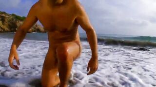 Angell Summers has anal sex and fellatio on the beach