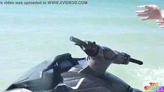 2 PAWGs eating twat on a jet ski