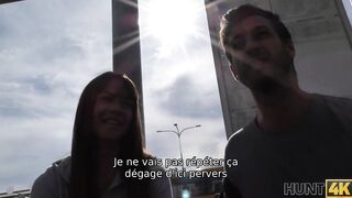 HUNT4K Gentleman trouve une pauvre fille ï¿½ la gare routiï¿½re et la frappe fort