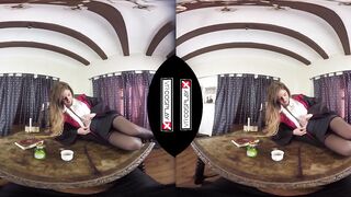 Curvy Barely Legal Stella Cox As Hermione Admits She Has Crush On You