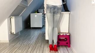 Desperate Pissing inside Jeans into Kitchen next He Peeing on My Booty Jugs and into Mouth