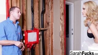 Goddess Milf Sarah pays her plumber with her tight vagina