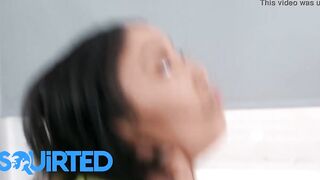 Phat booty Cuban (Vanessa Sky) deepthroats and spits all ovew penis and ride till she squirts - Squirted