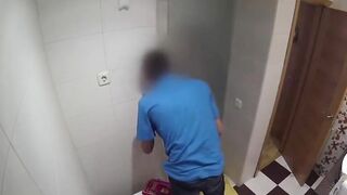 18 yo chick sets up a secret camera to scene herself fucking the plumber