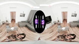 TmwVRnet - Bonnie Dolce & Lola Heart - Filthy group sex on the floor