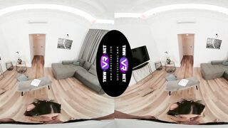 TmwVRnet - Bonnie Dolce & Lola Heart - Filthy group sex on the floor