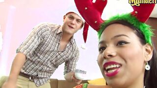 Tu Venganza - GORGEOUS BEAUTY CHRISTMAS SEX! Long Booty Hispanic