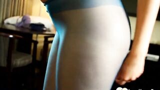 18 into blue tights gives a hand job