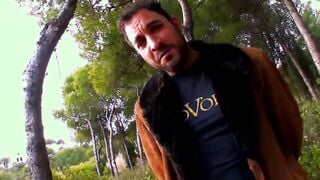 Cassie Darling offer Jorge Freitas anal sex and head