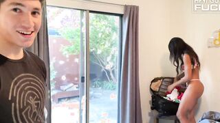Lost His VIRGINITY To Hottest African Women! Slept Like A Baby!