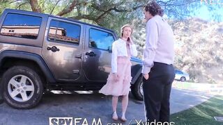 SPYFAM Step Sis Hides Secret From Lingering Step Bro