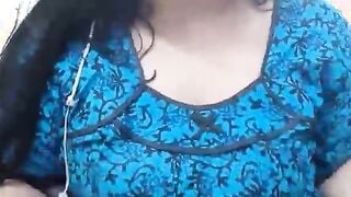 Desi punjab aunty talking filthy and showing her unshaved snatch to her customer