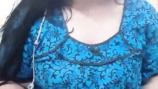 Desi punjab aunty talking filthy and showing her unshaved snatch to her customer