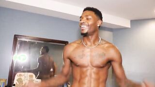 thickilious ebony big booty LiyahtheBunni fucks Stretch3x