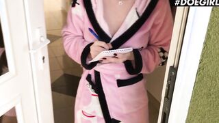 DOEGIRLS - Blonde Performer (Zazie Skymm) Blows A Big Dick Inside The Morning Inside Bombshell point of view Session