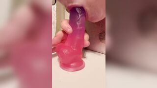 BBW Scarlett Grace masturbates into restroom