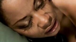 Freaky ebony bimbo with amazing boobs deepthroats a big fat penis