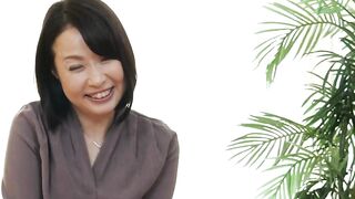 初撮り五十路妻ドキュメント　和泉亮子