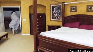 husband’s brother fucks me inside the booty